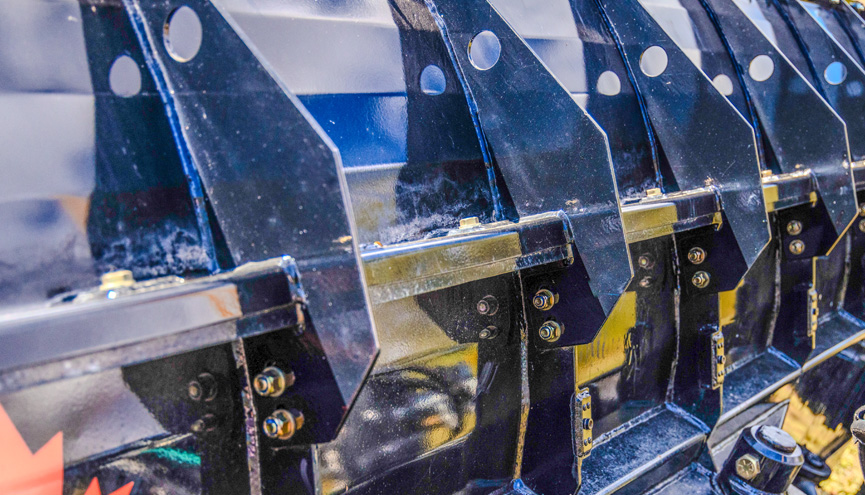 Capital I 6-Way-Dozer