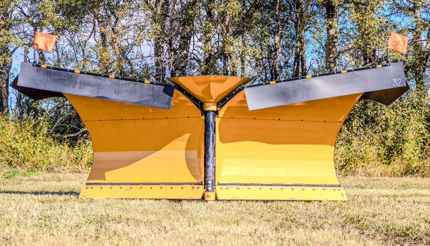 Capital I U/V Blade Feature